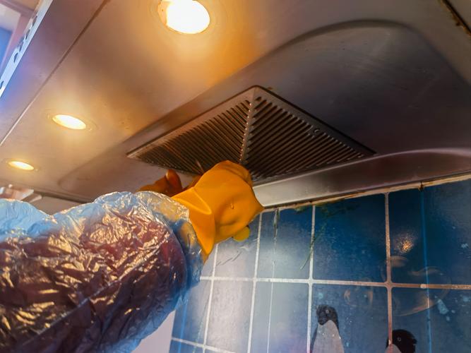 油烟机清洗罩使用步骤是怎样的？-第2张图片-索能光电网