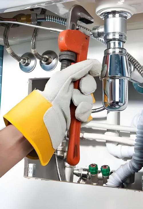 修水龙头师傅该怎么称呼？-第2张图片-索能光电网