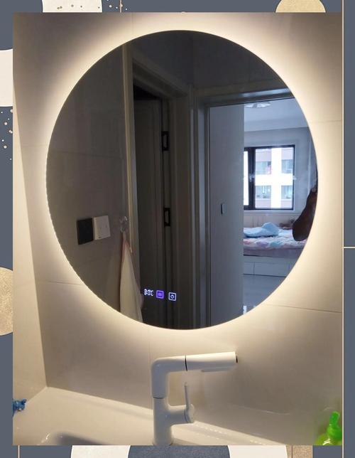 浴室镜时间怎么调？2025年最新设置方法来了！-第2张图片-索能光电网