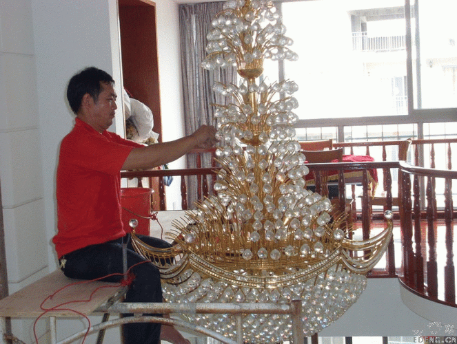 水晶灯饰多久不洗会积灰？2025年清洗技巧有哪些？-第2张图片-索能光电网