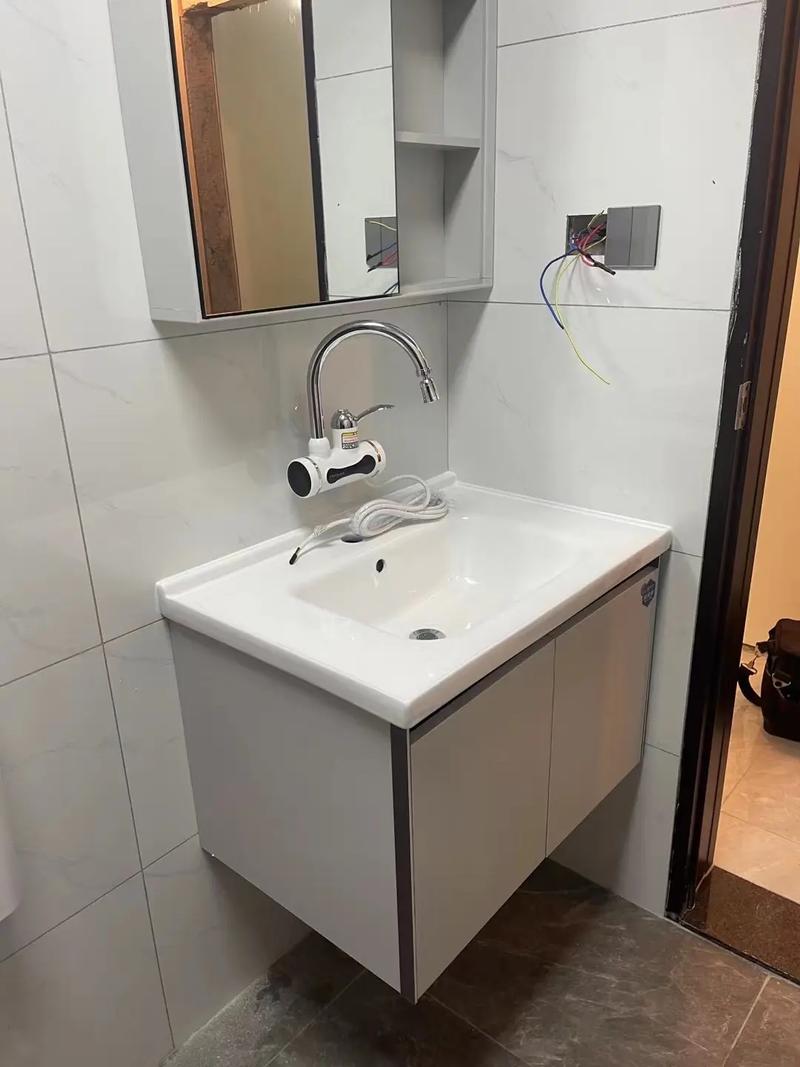 2025年最新两柱面盆安装固定步骤详解?-第3张图片-索能光电网 2025年最新两柱面盆安装固定步骤详解?-第3张图片-索能光电网