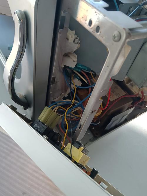 微波炉电脑按键坏了怎么换?2025年最新方法!-第2张图片-索能光电网 微波炉电脑按键坏了怎么换?2025年最新方法!-第2张图片-索能光电网