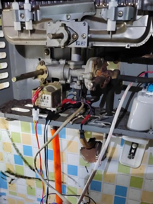 来安热水器坏了？24小时上门修理电话多少？-第3张图片-索能光电网