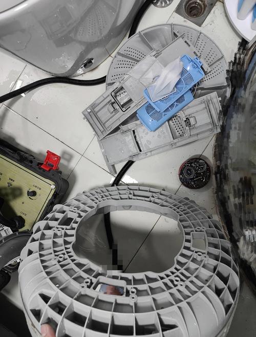 2025年小天鹅外桶拆卸图解，最新步骤详解！-第1张图片-索能光电网