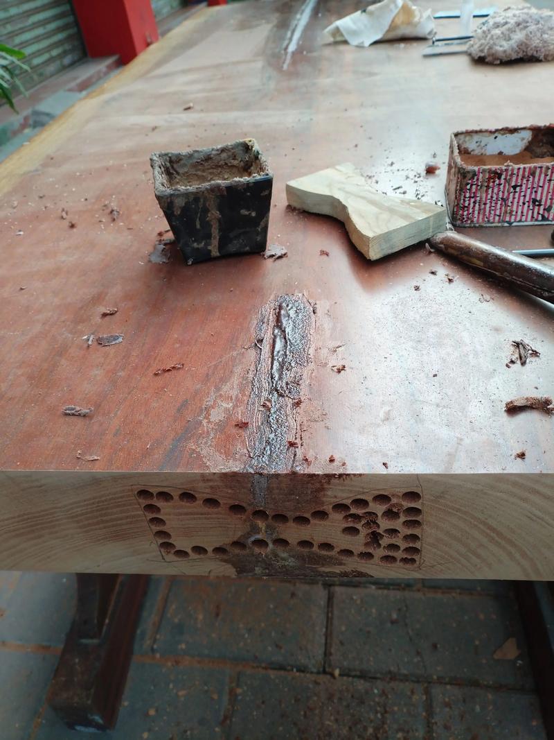 2025年高档红木家具修复，传统工艺如何应对现代损耗？-第1张图片-索能光电网