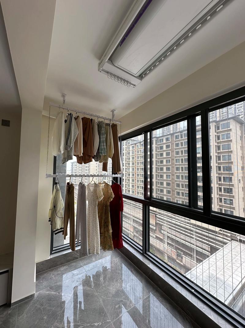 阳台晾衣架坏了，吊顶怎么修？-第3张图片-索能光电网