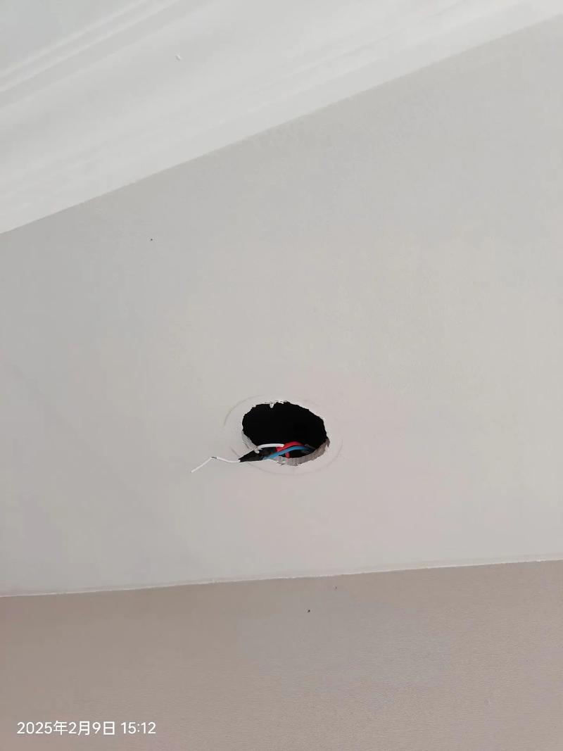 筒灯闪烁不亮了？30分钟应急修复指南来了！-第3张图片-索能光电网