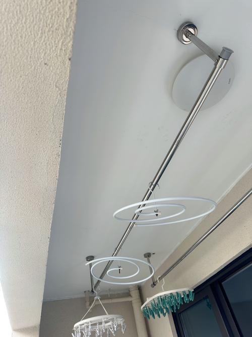 衣架杆怎么来回切换?-第2张图片-索能光电网 衣架杆怎么来回切换?-第2张图片-索能光电网