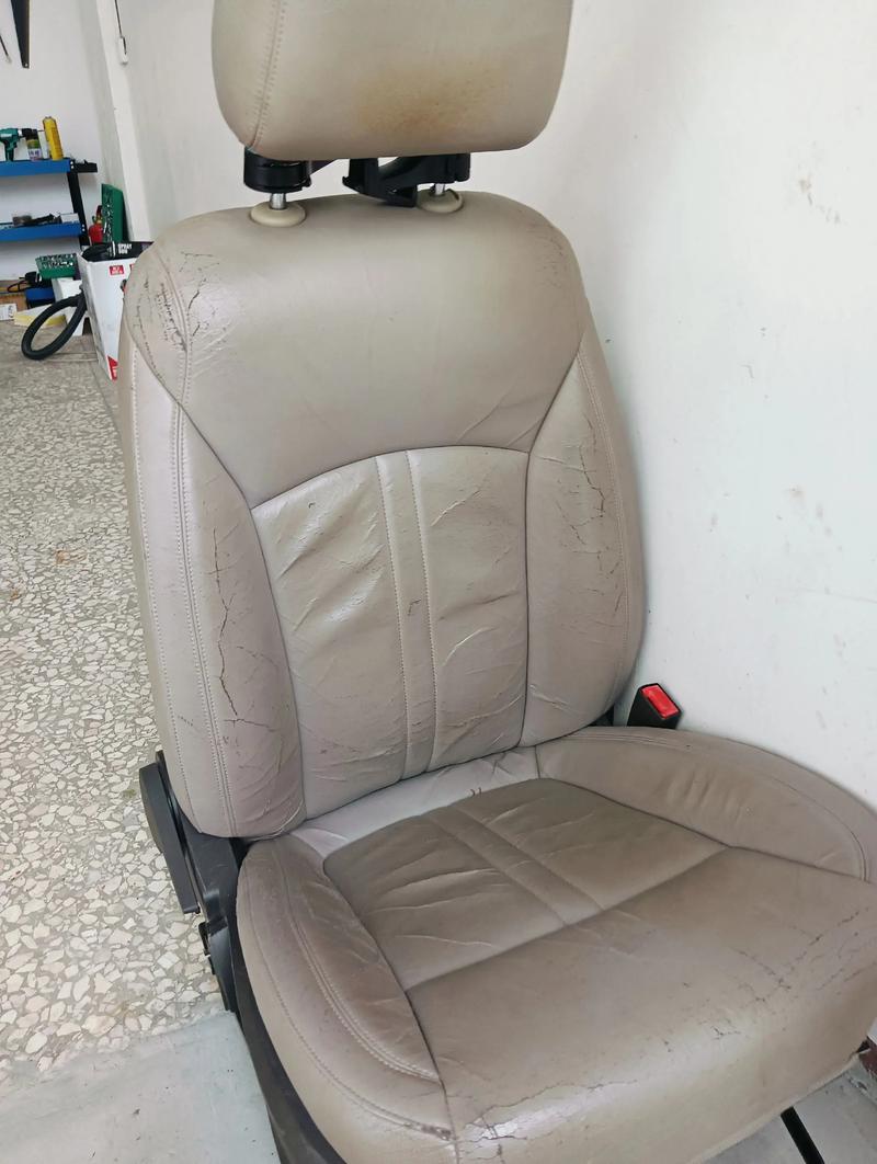 办公椅污渍怎么快速彻底清洗?-第2张图片-索能光电网 办公椅污渍怎么快速彻底清洗?-第2张图片-索能光电网