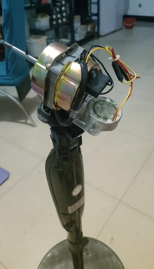 钻石风扇摇头坏了怎么修？-第2张图片-索能光电网