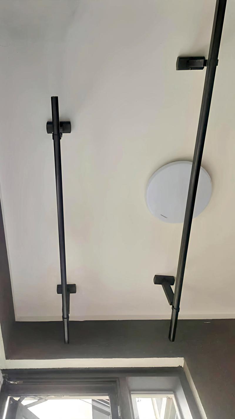 晾衣架灯泡怎么换？自己动手能搞定吗？-第2张图片-索能光电网