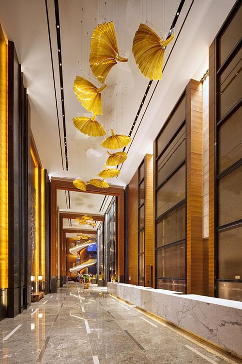 酒店大堂灯具公司如何打造独特照明设计？-第1张图片-索能光电网