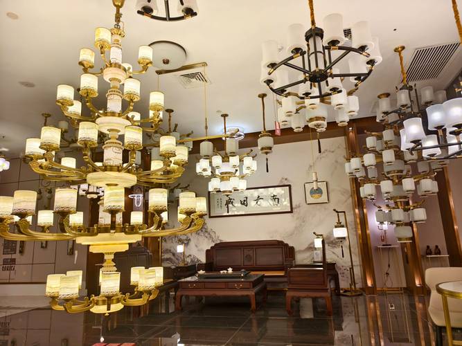 公司灯具选择特点-第3张图片-索能光电网 公司灯具选择特点-第3张图片-索能光电网