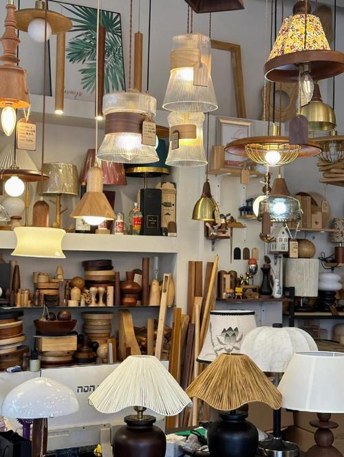 古镇灯具批发公司哪家靠谱?-第1张图片-索能光电网 古镇灯具批发公司哪家靠谱?-第1张图片-索能光电网