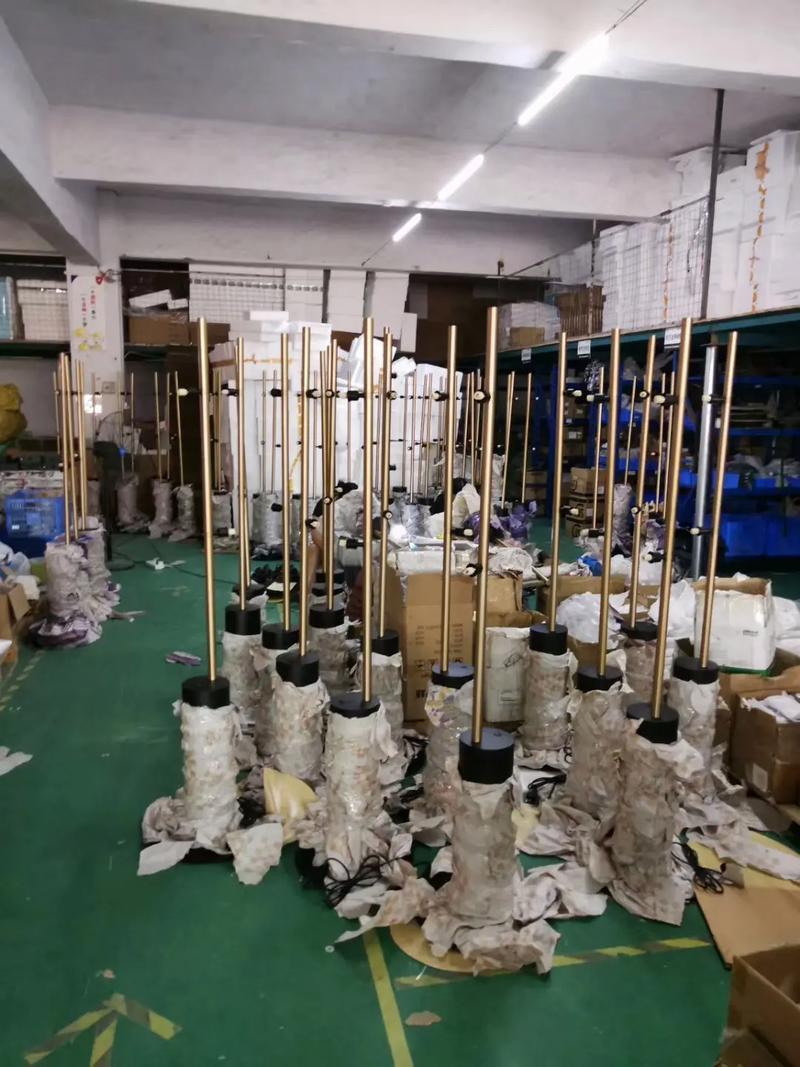 全国灯具生产厂家哪家强?-第1张图片-索能光电网 全国灯具生产厂家哪家强?-第1张图片-索能光电网