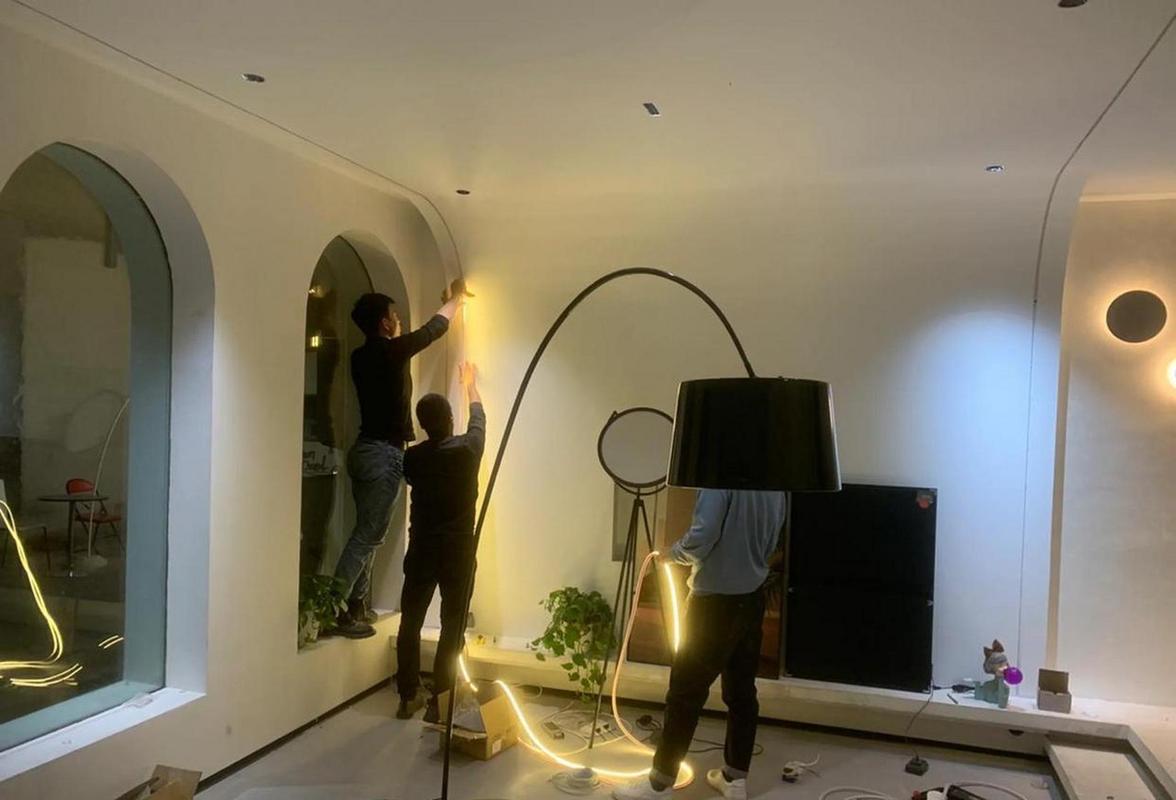 网灯具安装公司哪家靠谱？-第2张图片-索能光电网