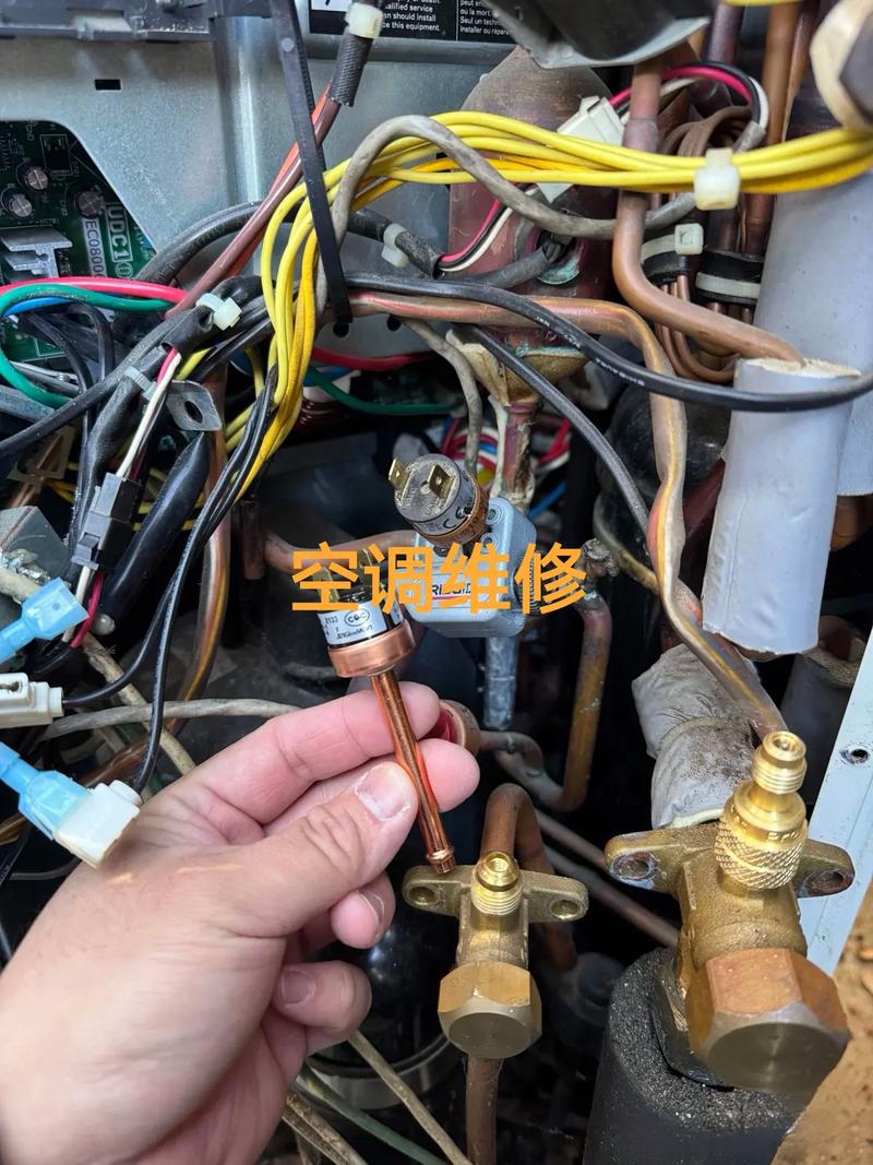 空调高压故障维修，到底该如何处理？-第2张图片-索能光电网