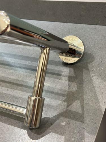 宾馆浴巾架上，浴巾怎么放才规范？-第2张图片-索能光电网