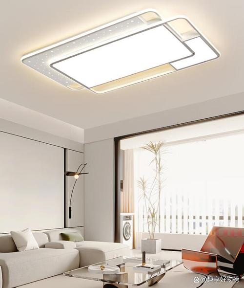 客厅LED灯具选什么亮度色温最合适？-第3张图片-索能光电网