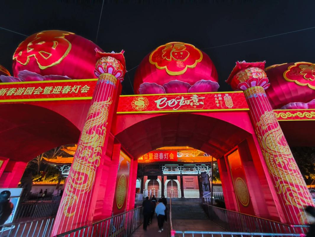 洛阳灯具城灯具种类有哪些？-第1张图片-索能光电网