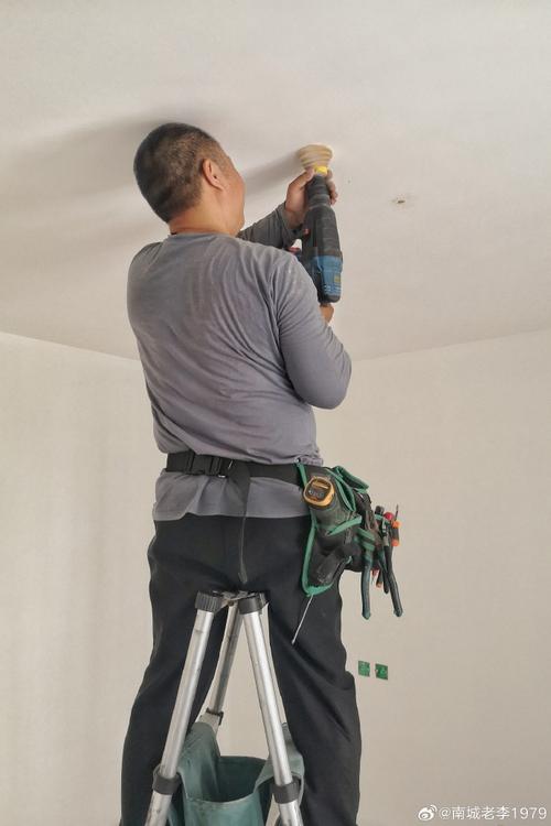 灯具安装有哪些注意事项？-第1张图片-索能光电网