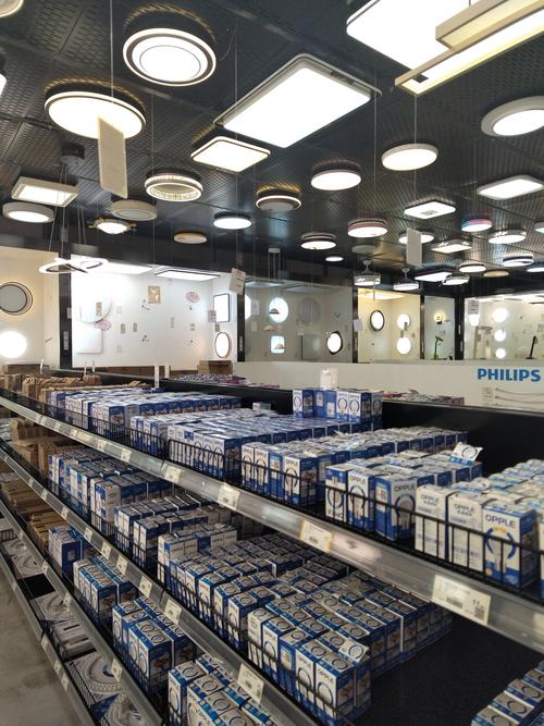 大连灯具哪里买好？-第3张图片-索能光电网