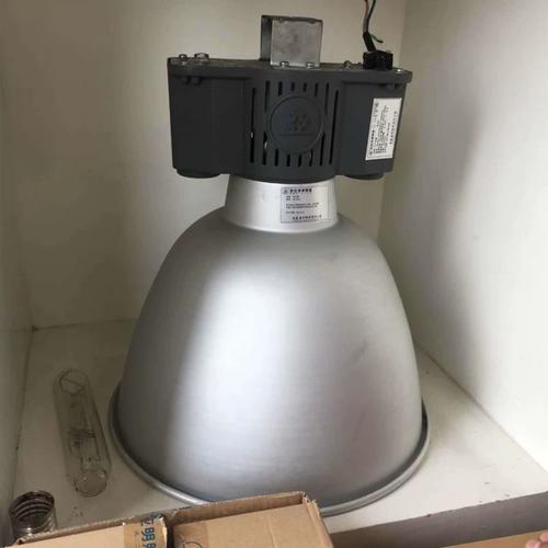 金卤灯灯具选哪种更耐用？-第1张图片-索能光电网