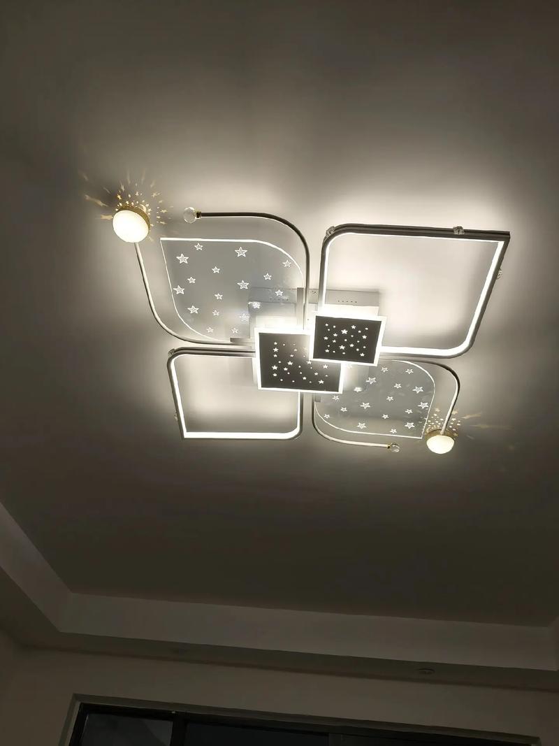 郑州灯具市场有哪些优质选择？-第1张图片-索能光电网