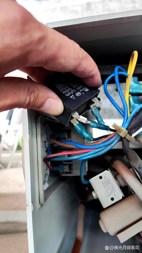 美的取暖器坏了怎么修？-第3张图片-索能光电网