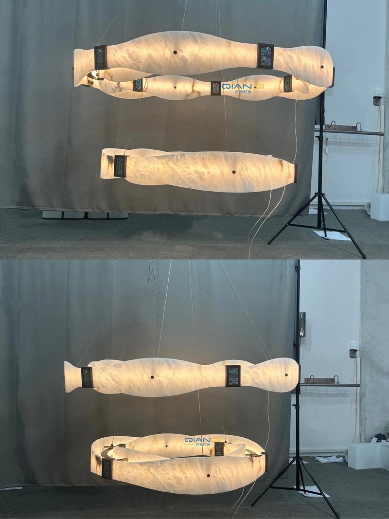 吊灯怎么选?尺寸、风格、亮度怎么搭配?-第3张图片-索能光电网 吊灯怎么选?尺寸、风格、亮度怎么搭配?-第3张图片-索能光电网