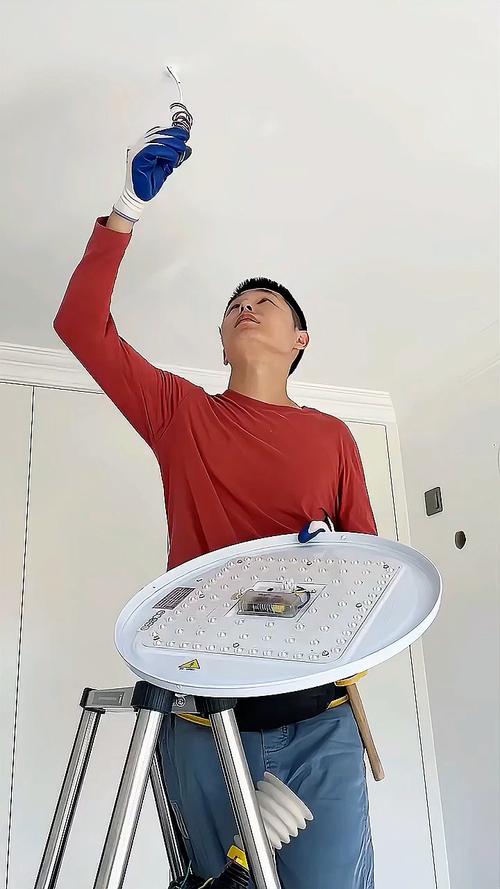 吸顶灯安装步骤是怎样的？-第2张图片-索能光电网