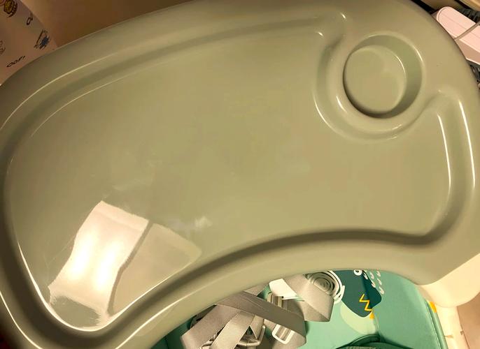 宝宝餐椅污渍怎么洗才干净？-第3张图片-索能光电网