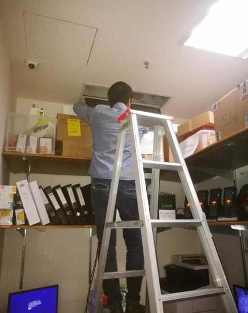 格兰仕空调加雪种电话是多少？-第2张图片-索能光电网