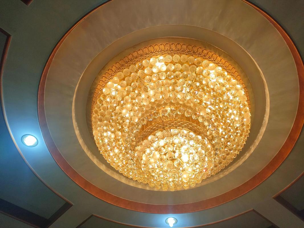 水晶吊灯怎么修理-第3张图片-索能光电网