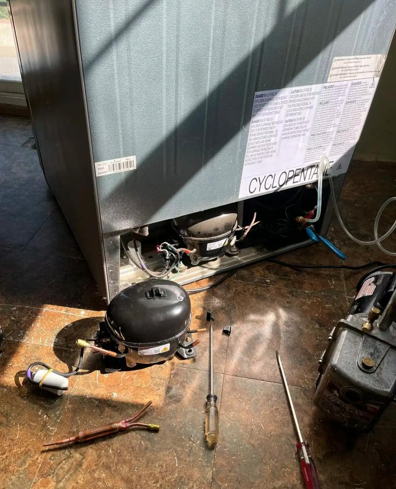 格兰仕修冰箱电话-第1张图片-索能光电网