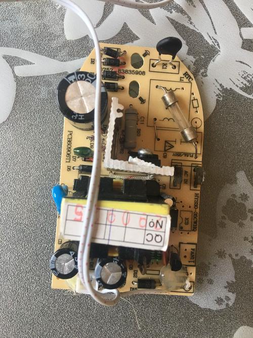 加湿器电源坏了怎么修？-第2张图片-索能光电网