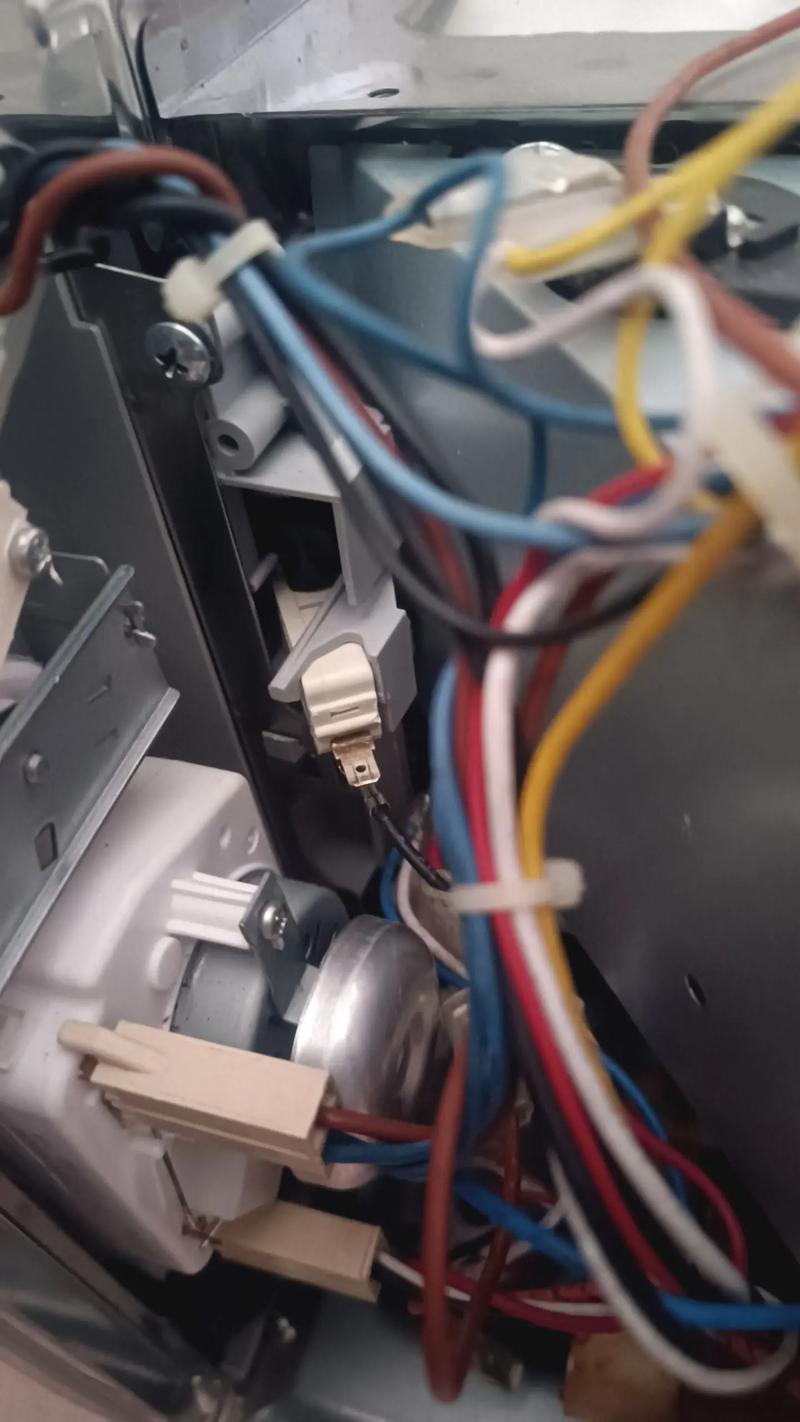 格兰仕微波炉故障怎么处理？-第1张图片-索能光电网