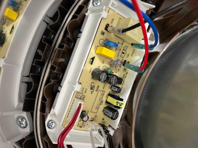 美的电饭煲电机故障怎么办？-第2张图片-索能光电网