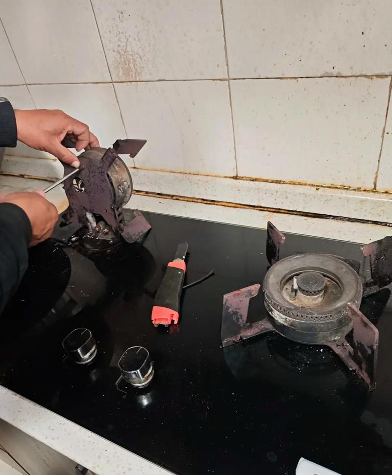 南京维修煤气灶电话是多少？-第1张图片-索能光电网