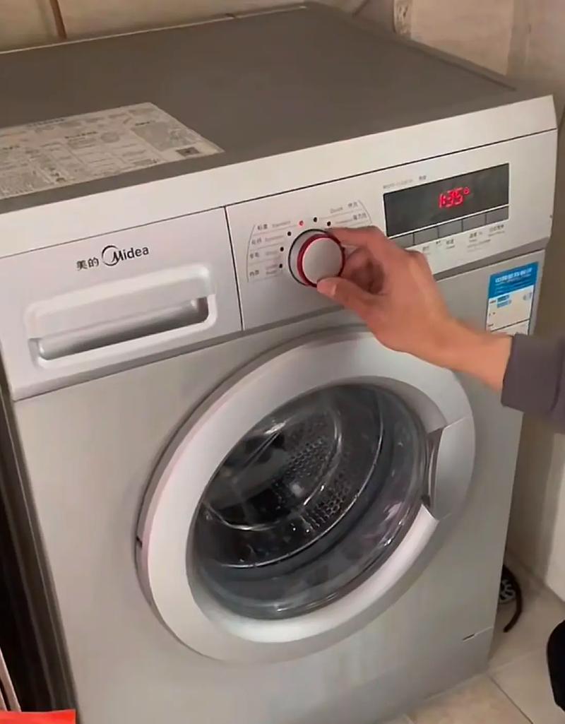 美的洗衣机清洗电话是多少？-第2张图片-索能光电网