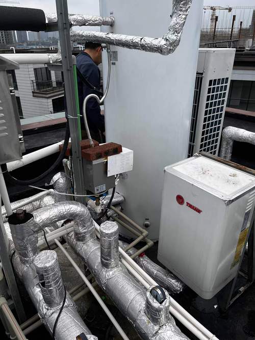 中央空调维修电话是多少?-第1张图片-索能光电网 中央空调维修电话是多少?-第1张图片-索能光电网