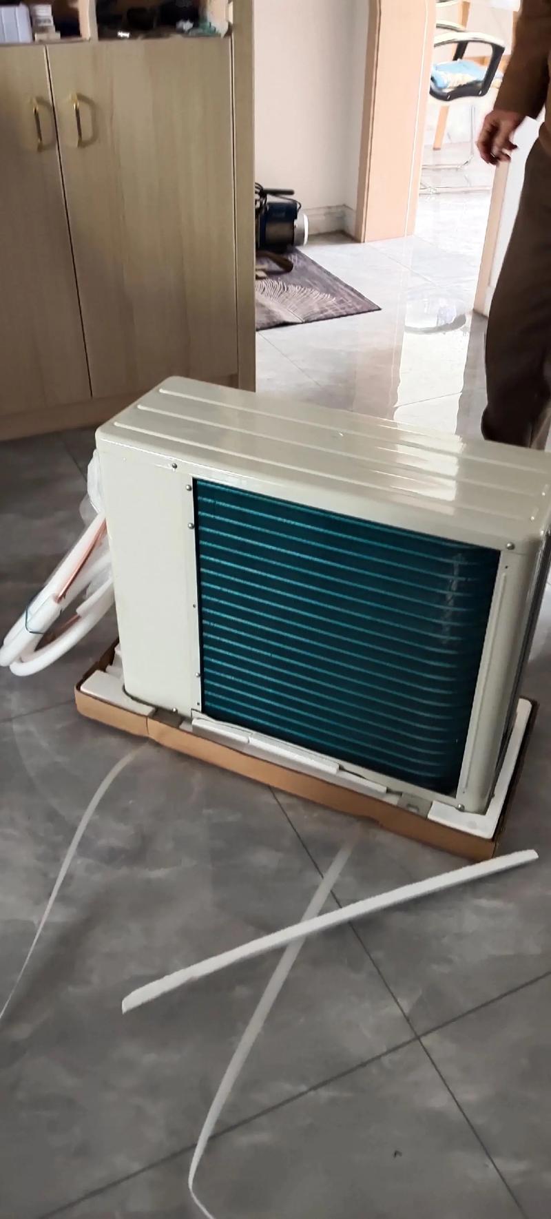 双鹿空调售后电话号码是多少？-第3张图片-索能光电网