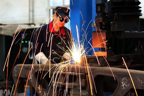 襄阳电视维修电话是多少？-第2张图片-索能光电网