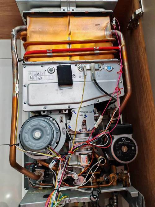 大连煤气维修电话号码-第2张图片-索能光电网