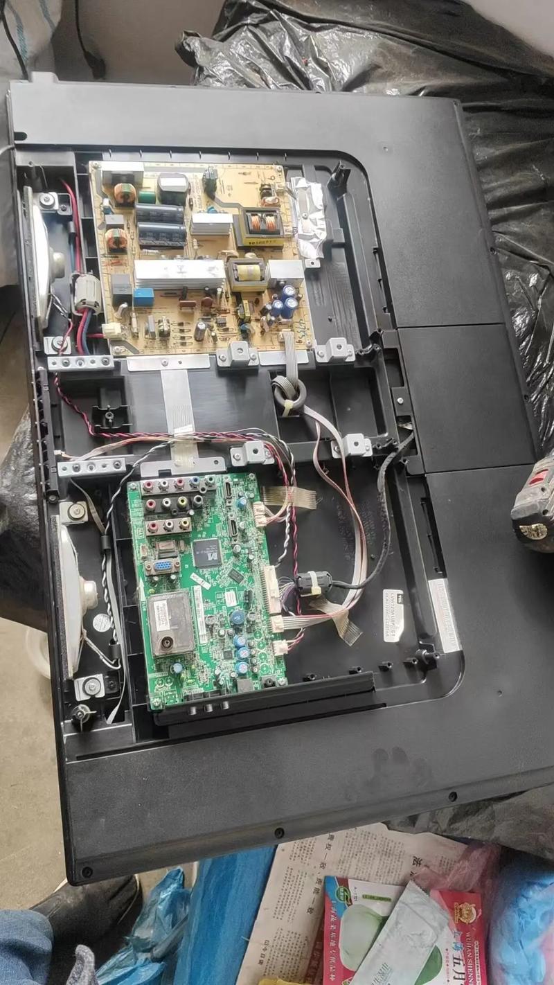 TCL电视维修电话是多少?-第1张图片-索能光电网 TCL电视维修电话是多少?-第1张图片-索能光电网