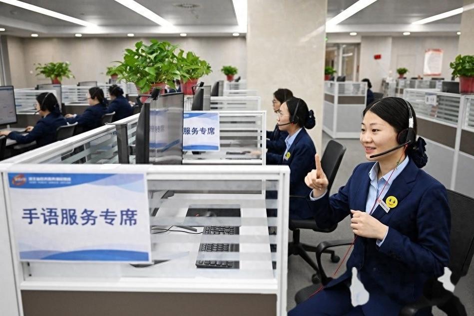 格力的服务电话是多少？-第3张图片-索能光电网