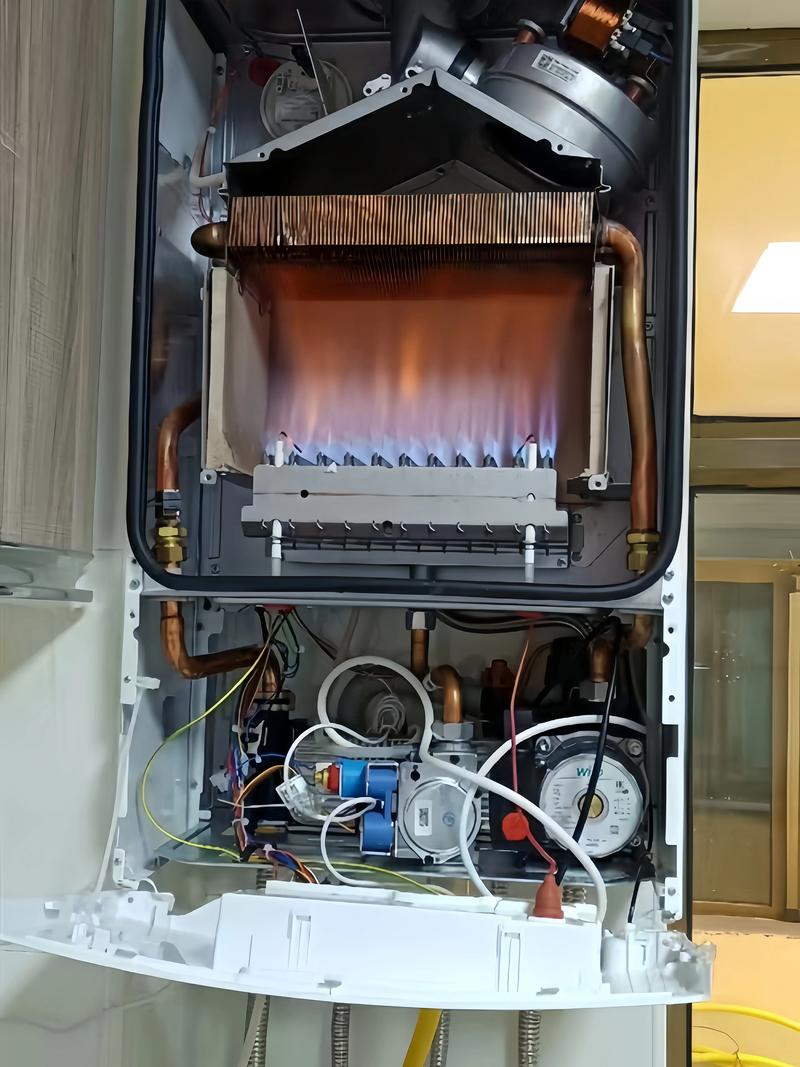 电话热水器坏了怎么修？-第1张图片-索能光电网