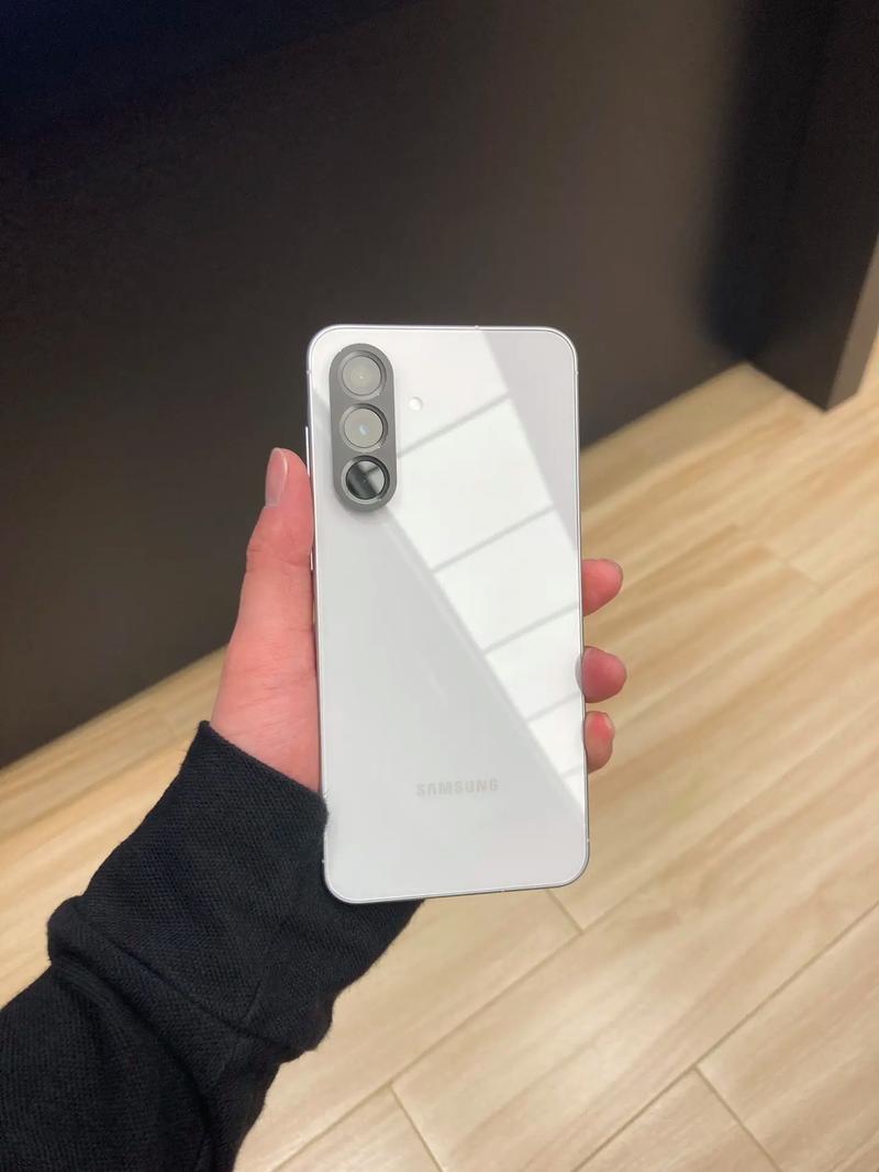 三星官网手机电话是多少？-第2张图片-索能光电网